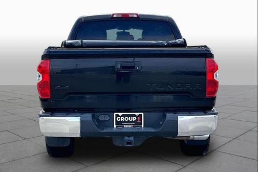 2014 Toyota Tundra SR5