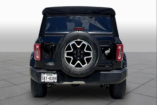 Shadow Black 2022 Ford Bronco Outer Banks