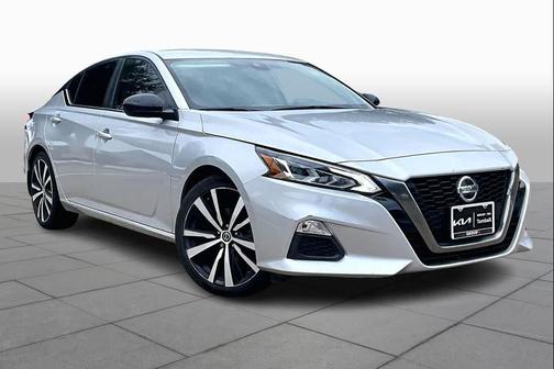 2020 Nissan Altima SR FWD