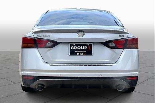 2020 Nissan Altima SR FWD