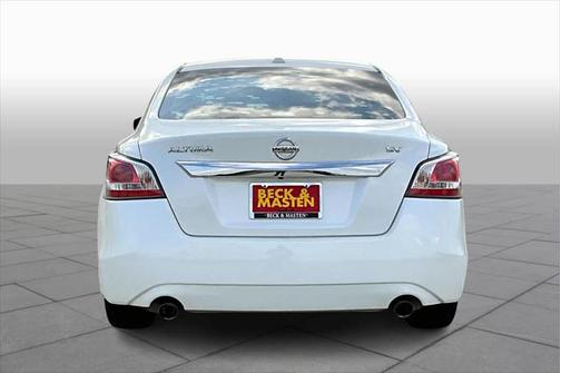 2015 Nissan Altima 2.5 SV