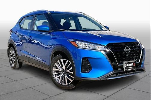 2023 Nissan Kicks SV