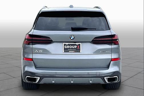 Skyscraper Grey Metallic 2024 BMW X5 xDrive40i