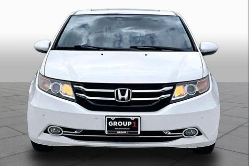 Lunar Silver Metallic 2016 Honda Odyssey Touring