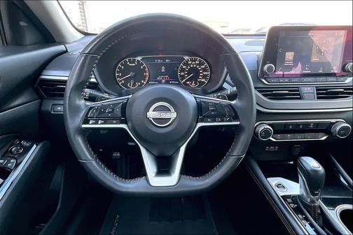 Gray Sky Pearl 2024 Nissan Altima SR FWD