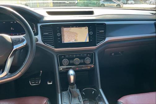 2022 Volkswagen Atlas Cross Sport 3.6L V6 SEL Premium R-Line