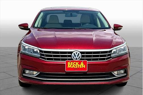 2016 Volkswagen Passat 1.8T SE