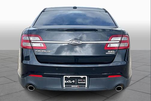 2015 Ford Taurus SEL