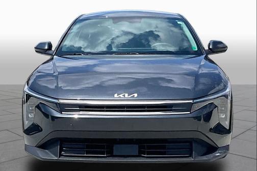 Interstellar Gray 2025 Kia K4 LX