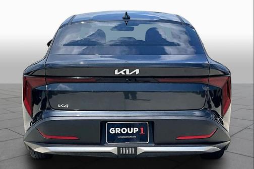 Interstellar Gray 2025 Kia K4 LX
