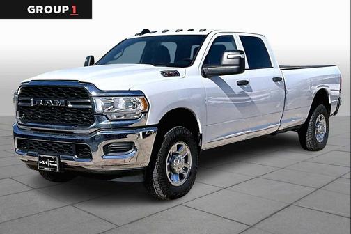 2023 RAM 2500 Tradesman Crew Cab 4x4 8' Box