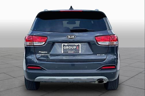 Platinum Graphite 2016 Kia Sorento EX