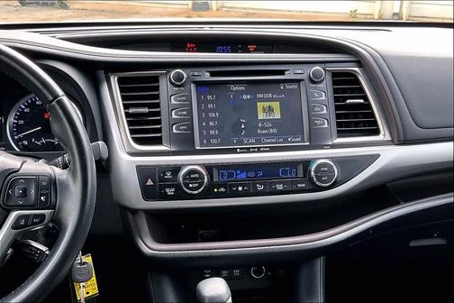 2017 Toyota Highlander LE Plus