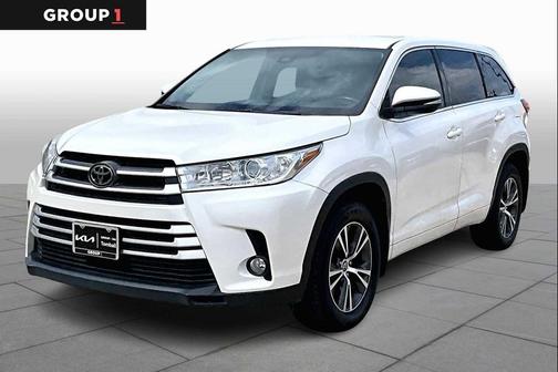 2017 Toyota Highlander LE Plus