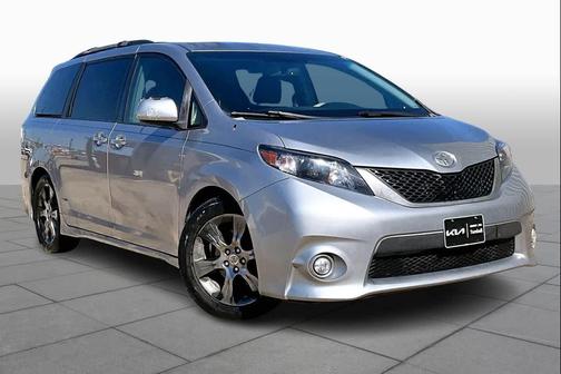 2012 Toyota Sienna SE