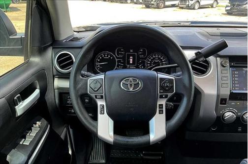 2018 Toyota Tundra SR5
