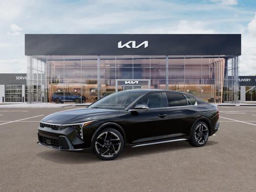 Aurora Black Pearl 2026 Kia K4 GT-Line