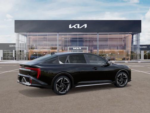 Aurora Black Pearl 2026 Kia K4 GT-Line