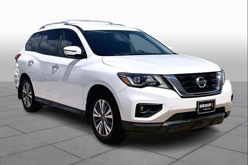 Pearl White 2017 Nissan Pathfinder SV