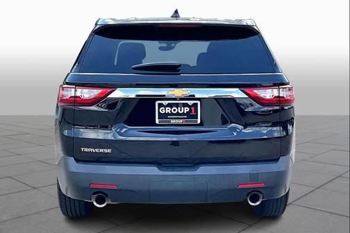 Mosaic Black Metallic 2020 Chevrolet Traverse LS