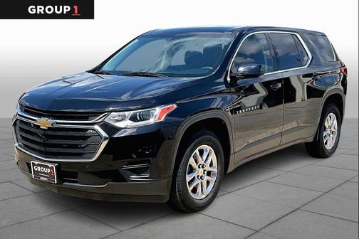 Mosaic Black Metallic 2020 Chevrolet Traverse LS