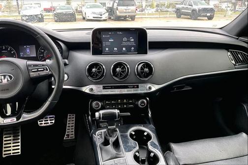 2020 Kia Stinger GT-Line