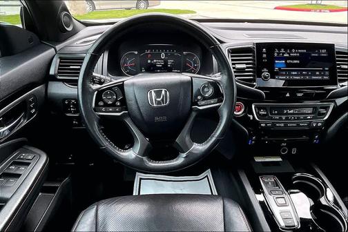 Platinum White Pearl 2021 Honda Pilot AWD Black Edition