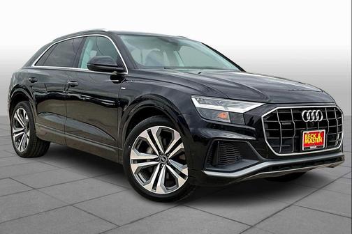 2021 Audi Q8 55 Premium Plus
