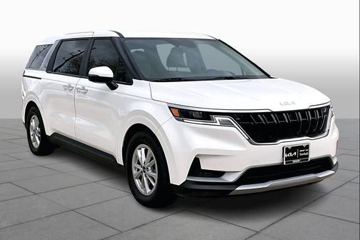 2024 Kia Carnival LX