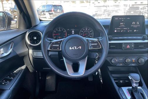2023 Kia Forte LX