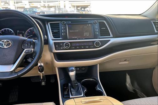 2018 Toyota Highlander LE Plus