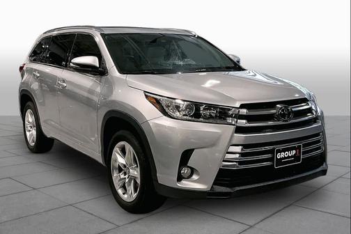 Celestial Silver Metallic 2018 Toyota Highlander Limited
