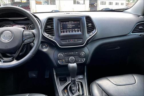 2021 Jeep Cherokee Altitude