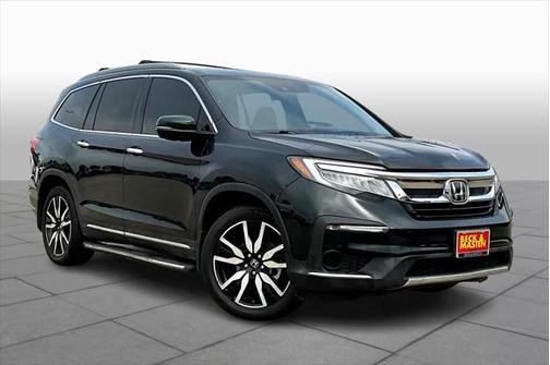 2019 Honda Pilot Touring 8-Passenger