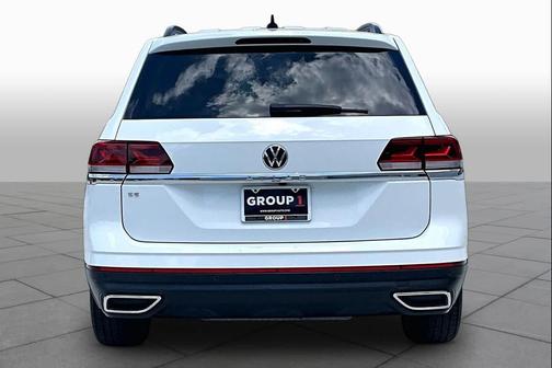 Pure White 2023 Volkswagen Atlas 2.0T SE w/Technology