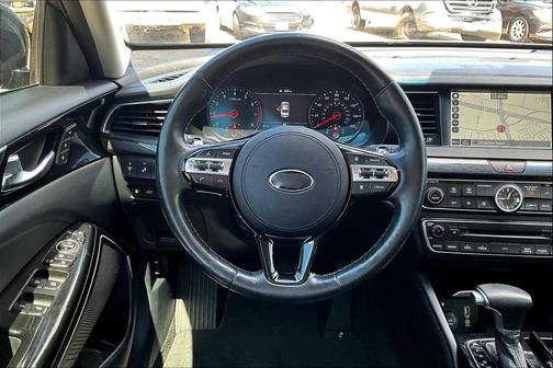2018 Kia Cadenza Limited