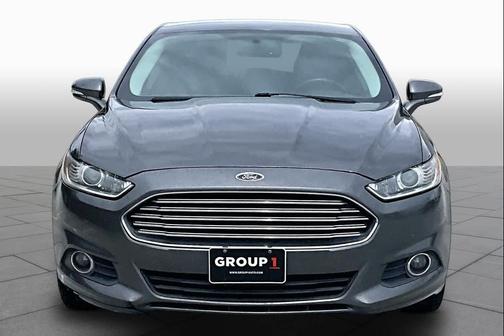 Magnetic 2015 Ford Fusion SE