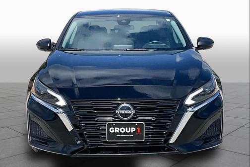 Super Black 2024 Nissan Altima 2.5 SV