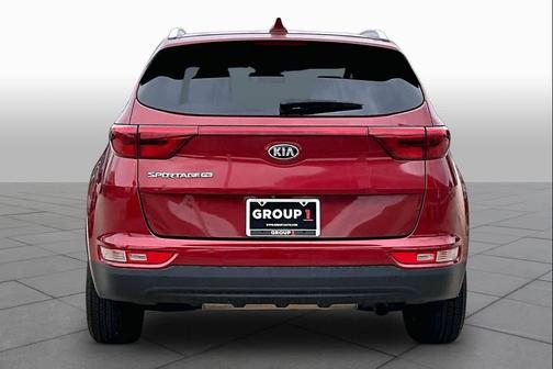 Hyper Red 2018 Kia Sportage LX