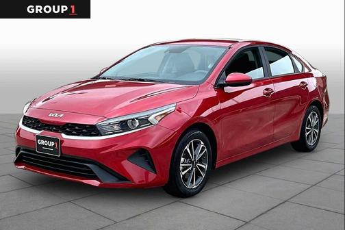 Currant Red 2024 Kia Forte LXS