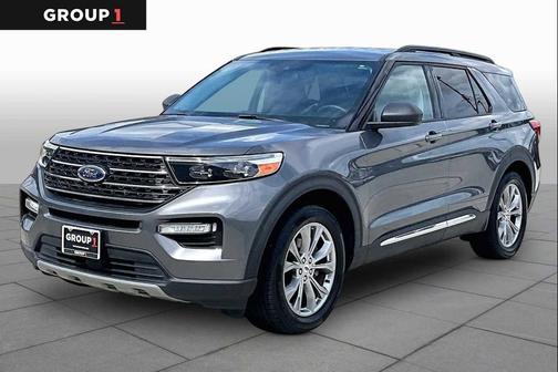 Carbonized Gray Metallic 2021 Ford Explorer XLT