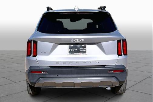 Sparkling Silver 2022 Kia Sorento SX