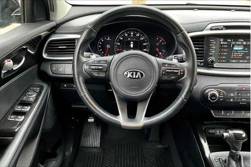 2017 Kia Sorento EX