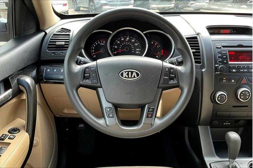 2012 Kia Sorento LX