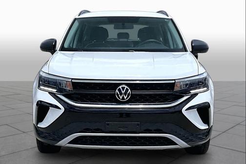 Pure White 2022 Volkswagen Taos 1.5T S