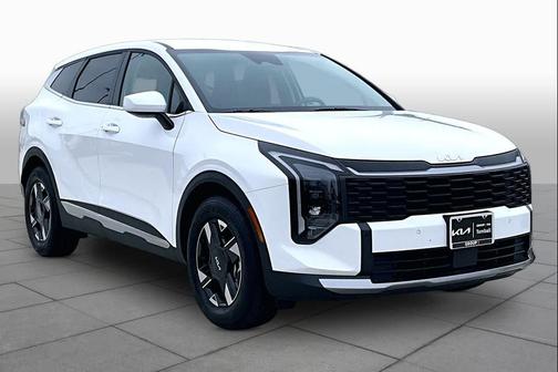 Glacial White Pearl 2026 Kia Sportage LX