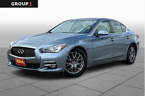 2015 INFINITI Q50 Premium