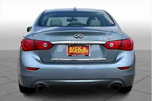 2015 INFINITI Q50 Premium