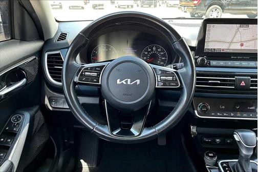 2023 Kia Seltos S