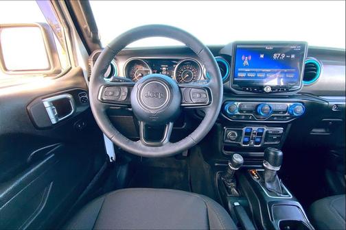 2023 Jeep Wrangler Willys